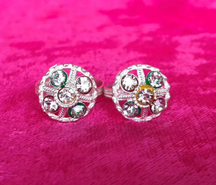 Set of 2 Indian Toe rings from Fashionista - Urban Flair USA