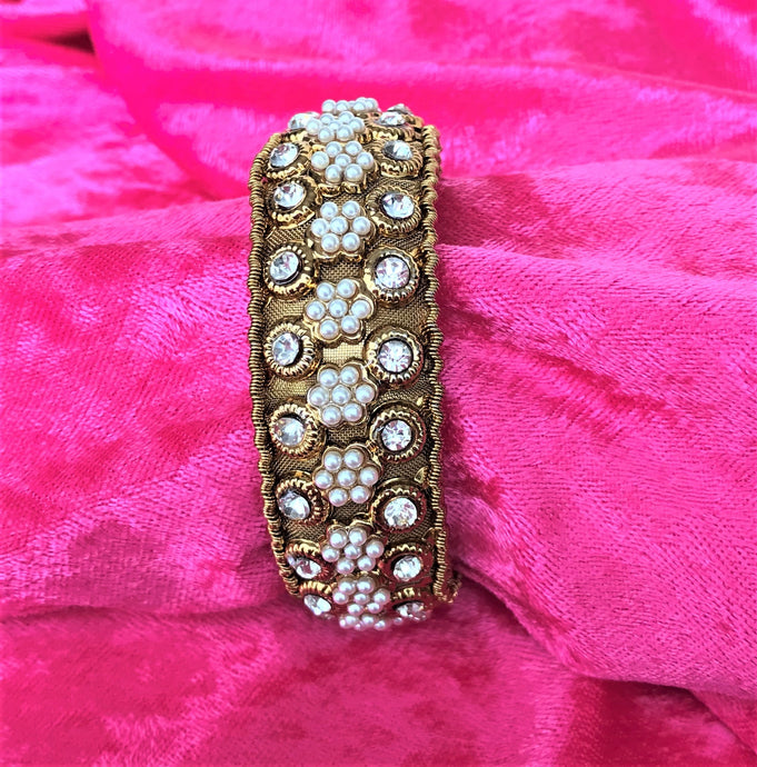 Pearl Rhinestones Bangle, Faux Pearl Rhinestone Bangle - Urban Flair USA