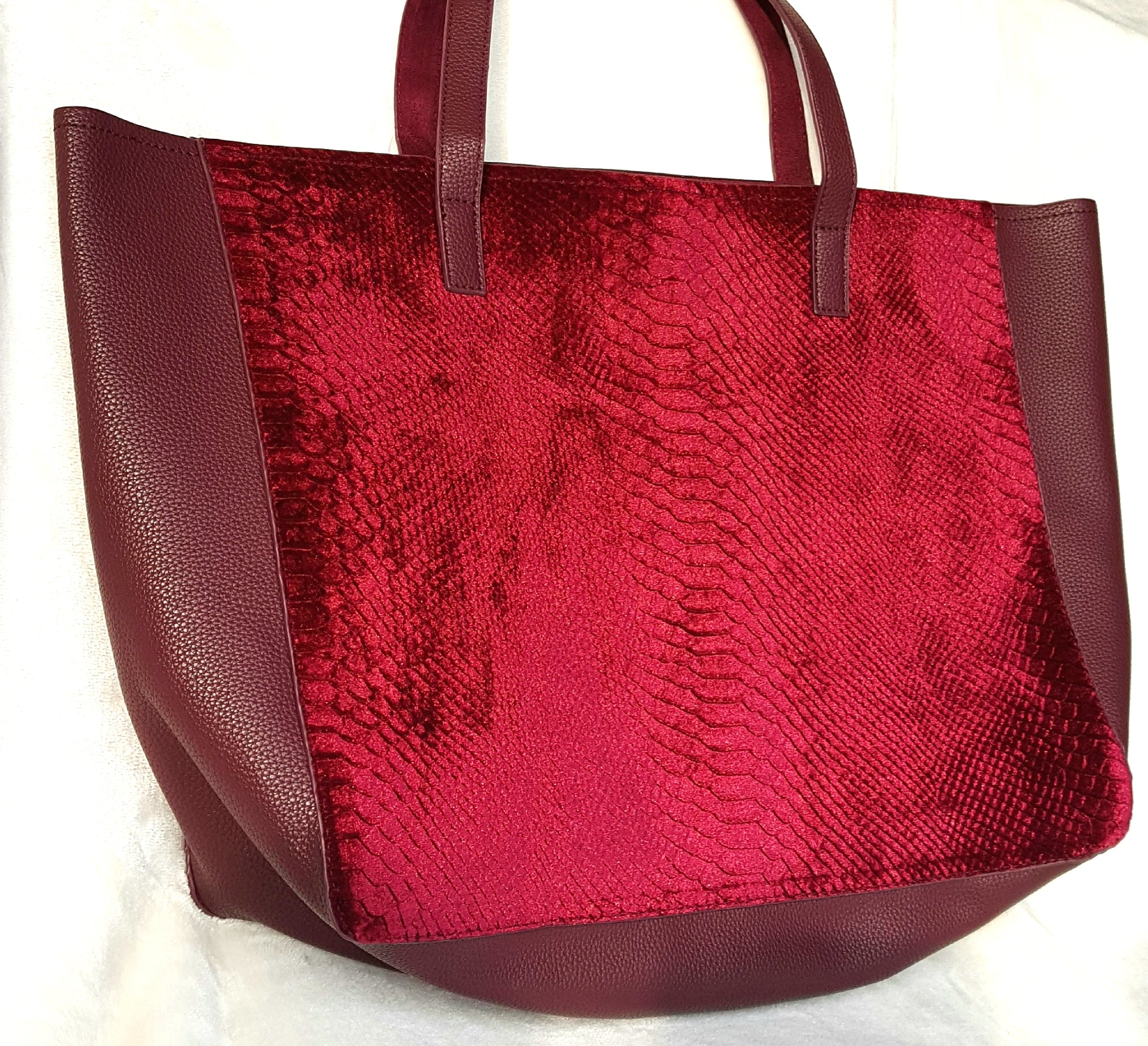 Bags, Duex Lux Handbag