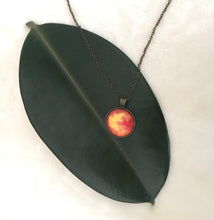 Load image into Gallery viewer, Fall Pendant Chain Necklace, Autumn Pendant Necklace - Urban Flair USA