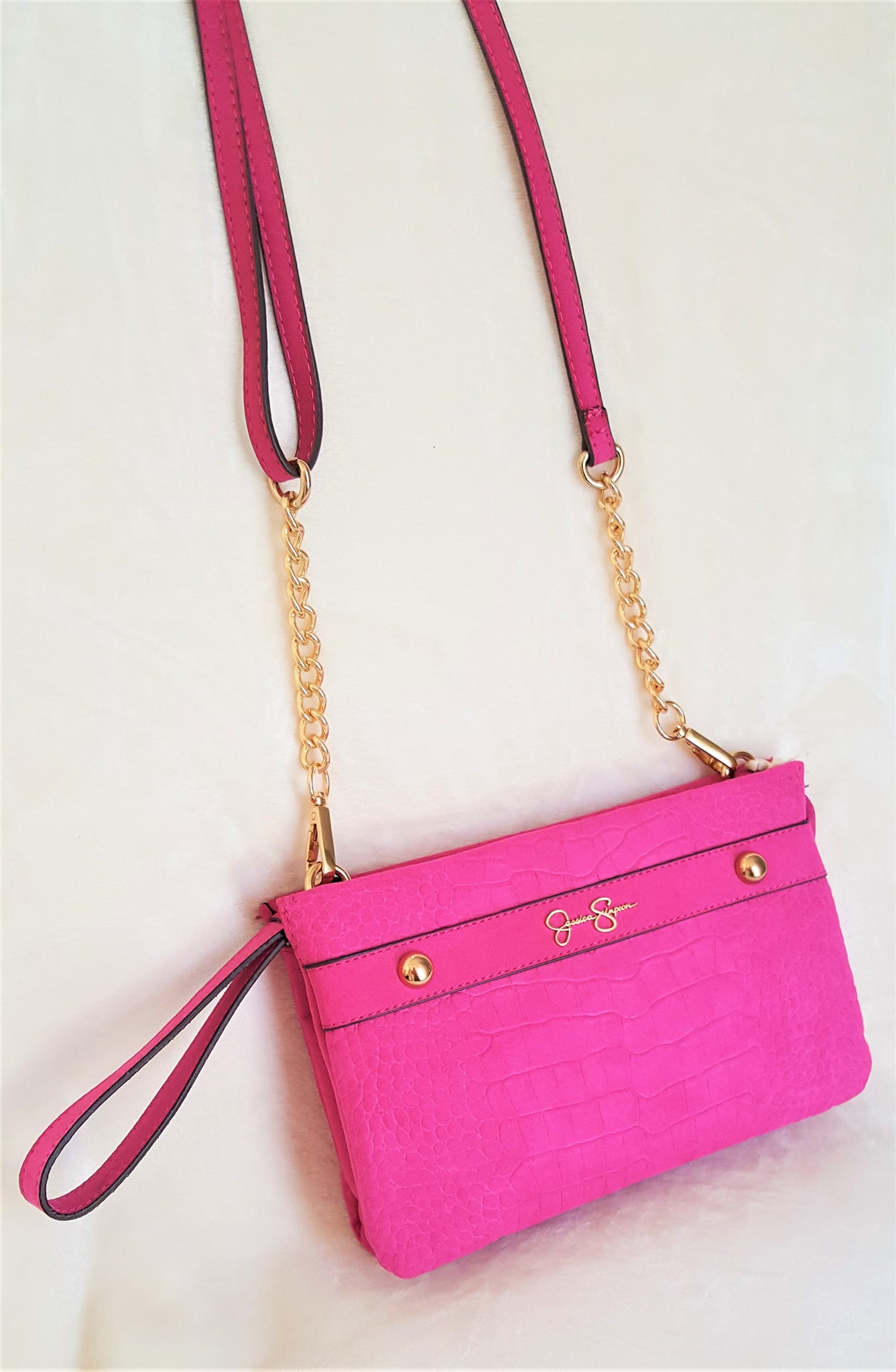 Jessica Simpson Pink Bag with subtle animal print | Pink bag, Jessica  simpson bags, Bags