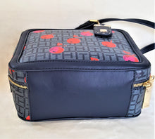 Load image into Gallery viewer, Tommy Hilfiger Crossbody Box Bag - Urban Flair USA