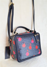 Load image into Gallery viewer, Tommy Hilfiger Crossbody Box Bag - Urban Flair USA