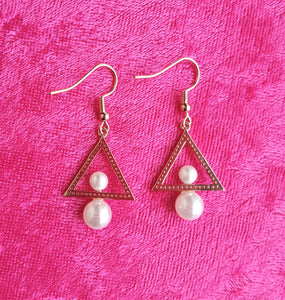 Faux Pearl Triangle Hoop Gold Filled Rose Gold Metal Hoop Earrings - Urban Flair USA
