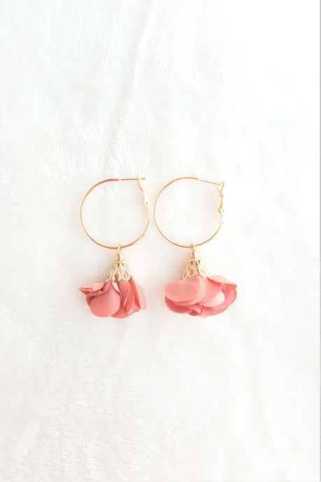Fashion Earrings Floral, Flower Tassel Gold Hoop Earrings by UrbanFlair - Urban Flair USA