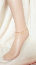 Load image into Gallery viewer, Anklet, Gold Chain Anklet with Leaf Charms - Urban Flair USA