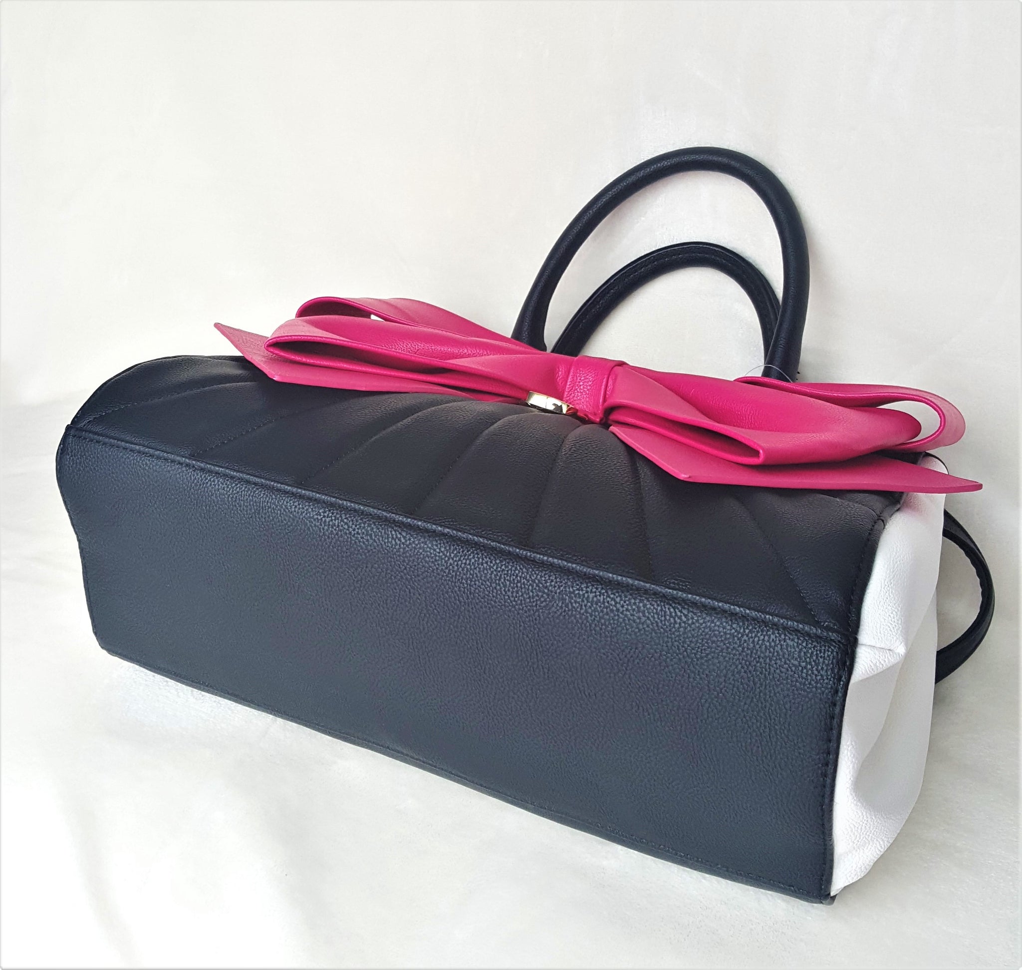 Betsey Johnson small pink purse with strap zipper... - Depop