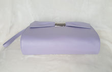 Load image into Gallery viewer, Betsey Johnson COSMETIC WRISTLET / MAKE-UP BAG - LAVENDER - Urban Flair USA
