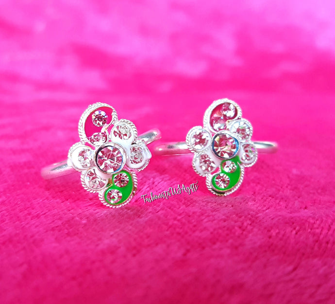 Toe Rings (Set of 2) from Fashionista - Urban Flair USA